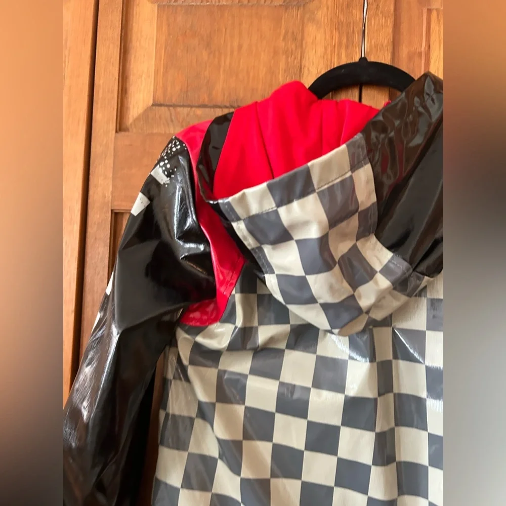 Disney/Pixar Boy’s Cars, Grey, Checked Lightning McQueen Raincoat, Approx. Sz M